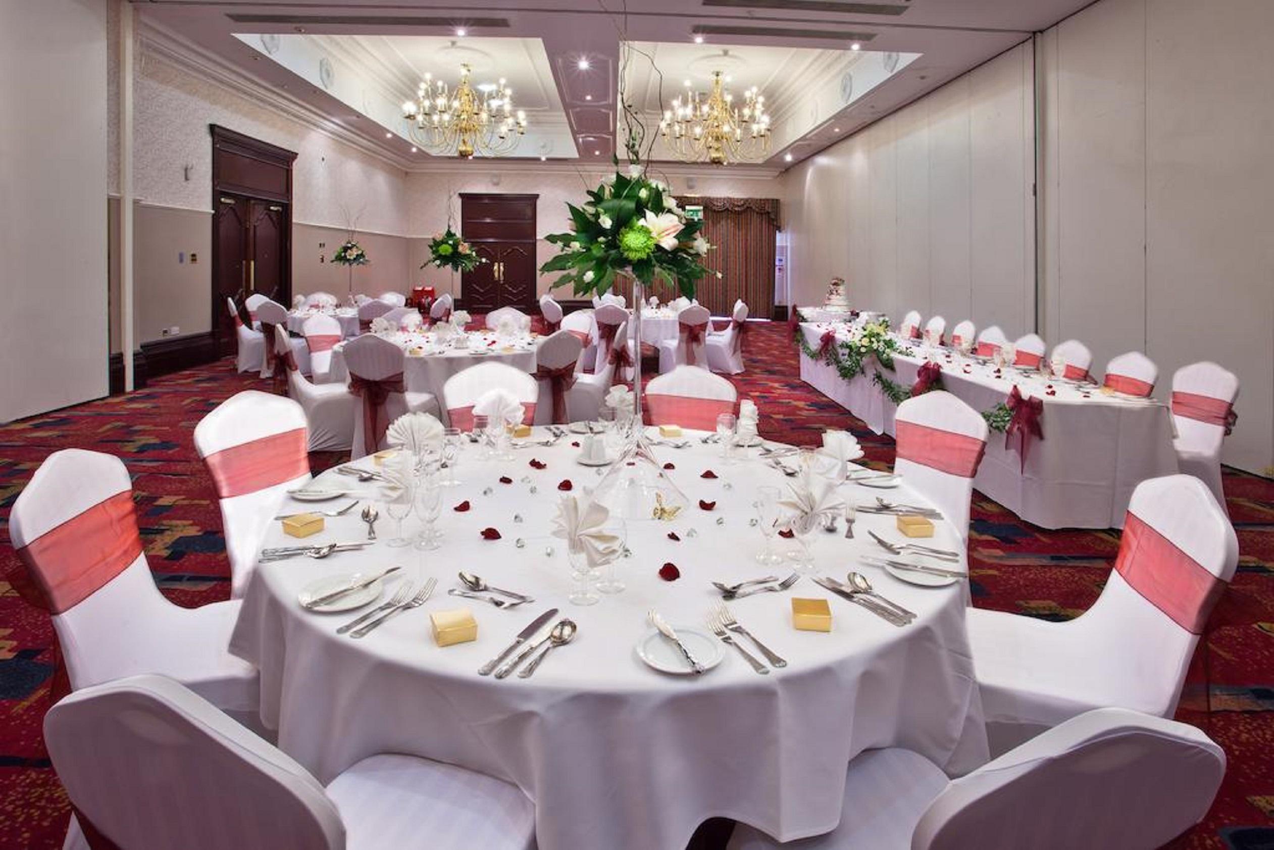 Royal Court Hotel & Spa Coventry Exterior foto