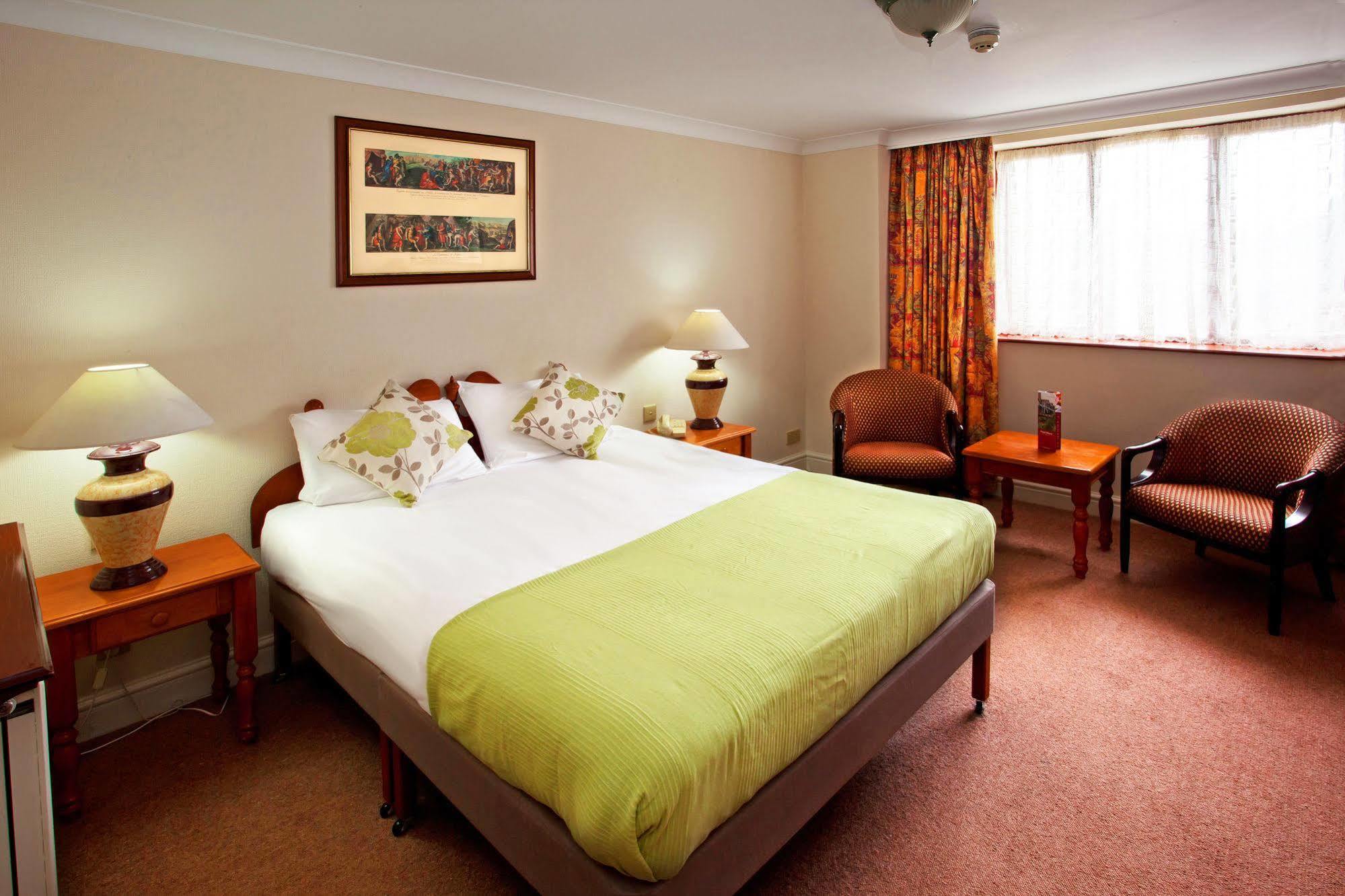 Royal Court Hotel & Spa Coventry Exterior foto